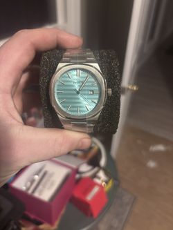 Tiffany Blue Invicta Blue