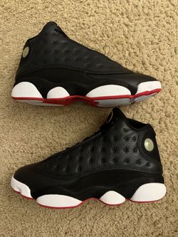 Size 9.5 (Pre owned, does not come with box) - Air jordan 13 retro playoff 2023  