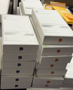 iPhone 17 pro max 256GB Locked