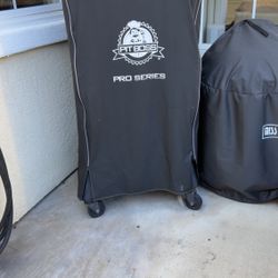 Pit Boss Pro Series