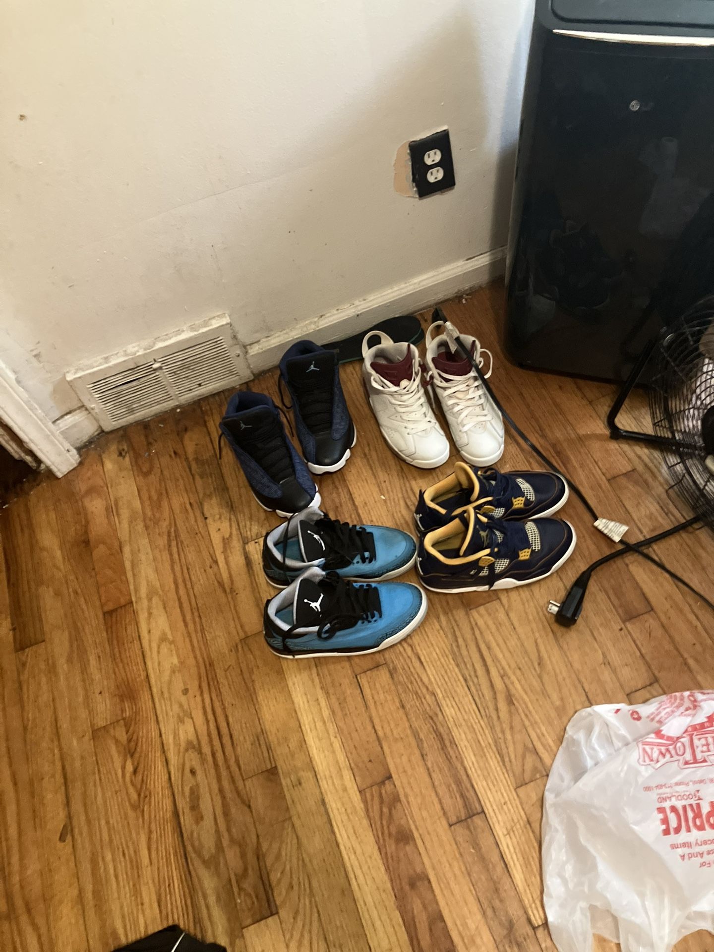 Jordan’s Retros Size 9 - 10