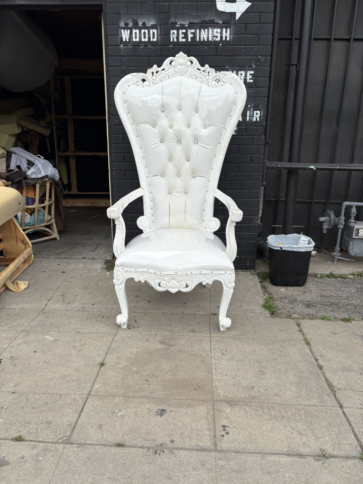 Reupholstery Leather Fabrick Benches Boats Restauant Seating 🎈🎈🎈