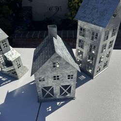 Deceptive Houses From Pottery Barn