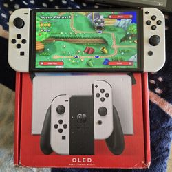 Switch OLED AND SWITCH GEN ONE 