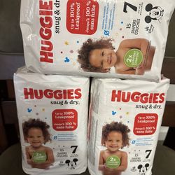 Huggies Diferentes Tallas 3 Bolsas Por $25 