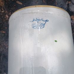 Blue Crown King Rare Ceramic Pot