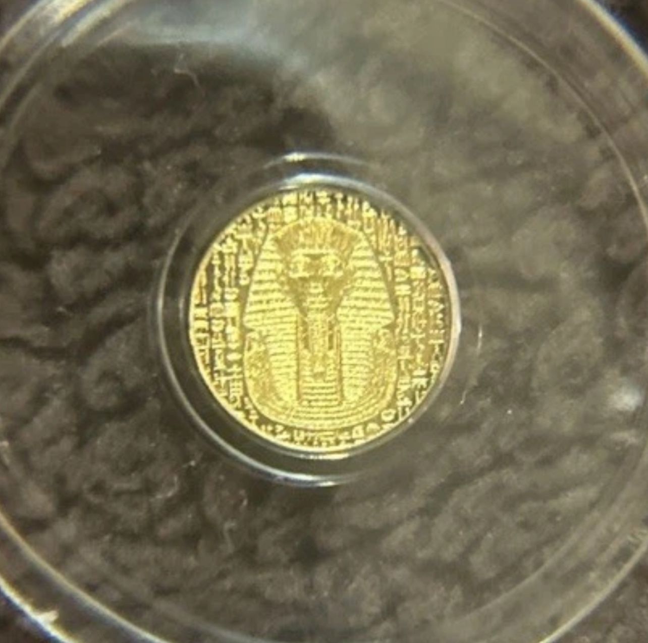 Ancient Egypt Symbolism Inspired Coin, Ankh King Tut Design • 1/200th oz Pure Gold (99.99% Fine) in Protective Capsule • Limited Mintage