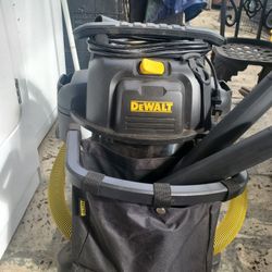 Vaccum Dewalt