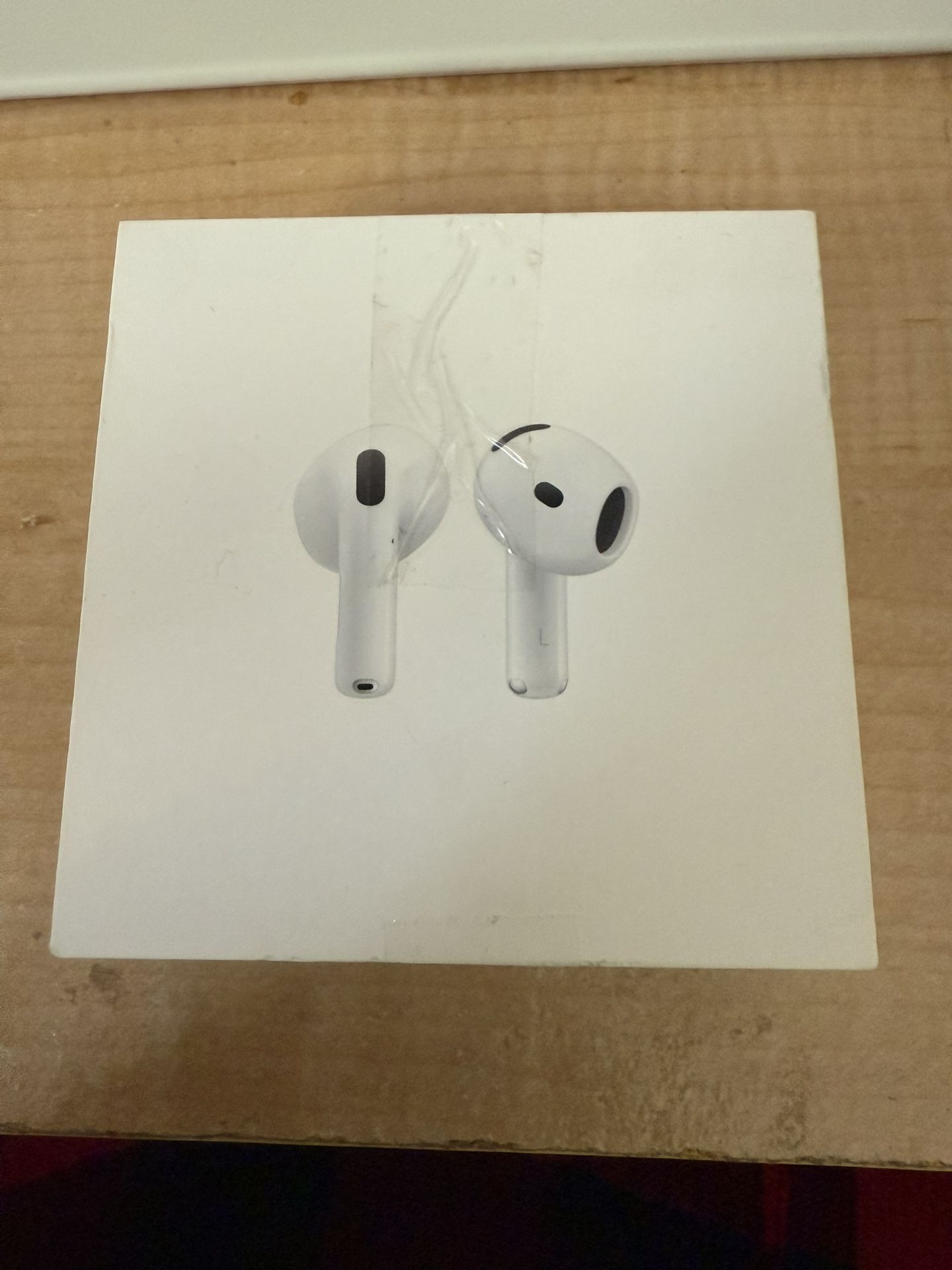 AirPods 4 