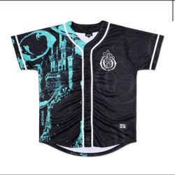 XL - Ophelia Seven Lions Merch - 70$