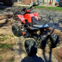 2004 Roketa 250cc With Reverse Atv 