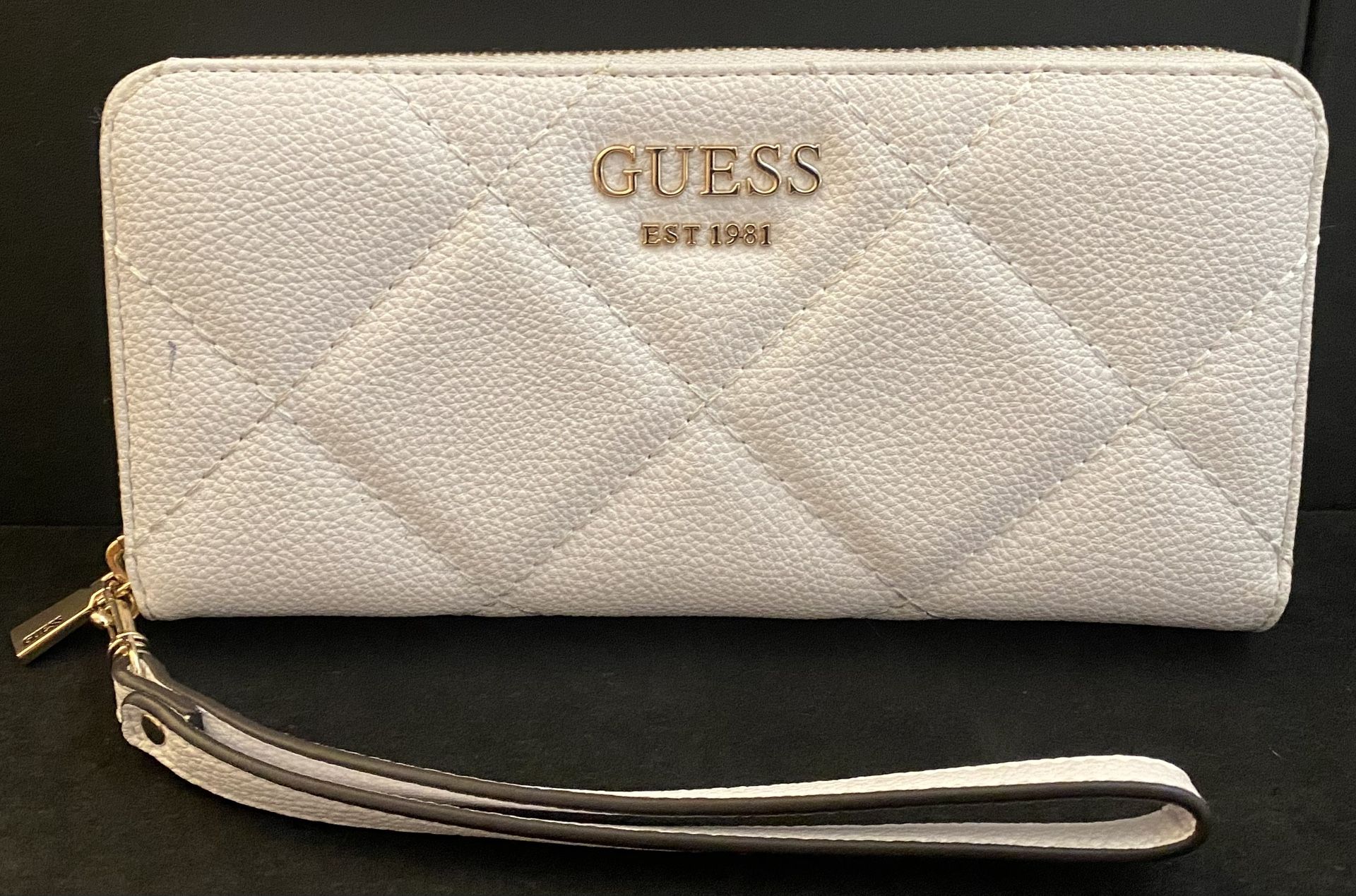 GUESS Women’s Wristlet Wallet