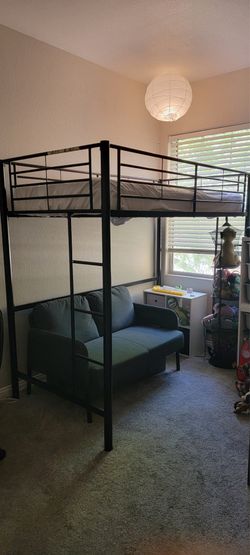 Twin loft bed