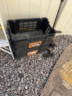 2 Rigid Interlocking Crates