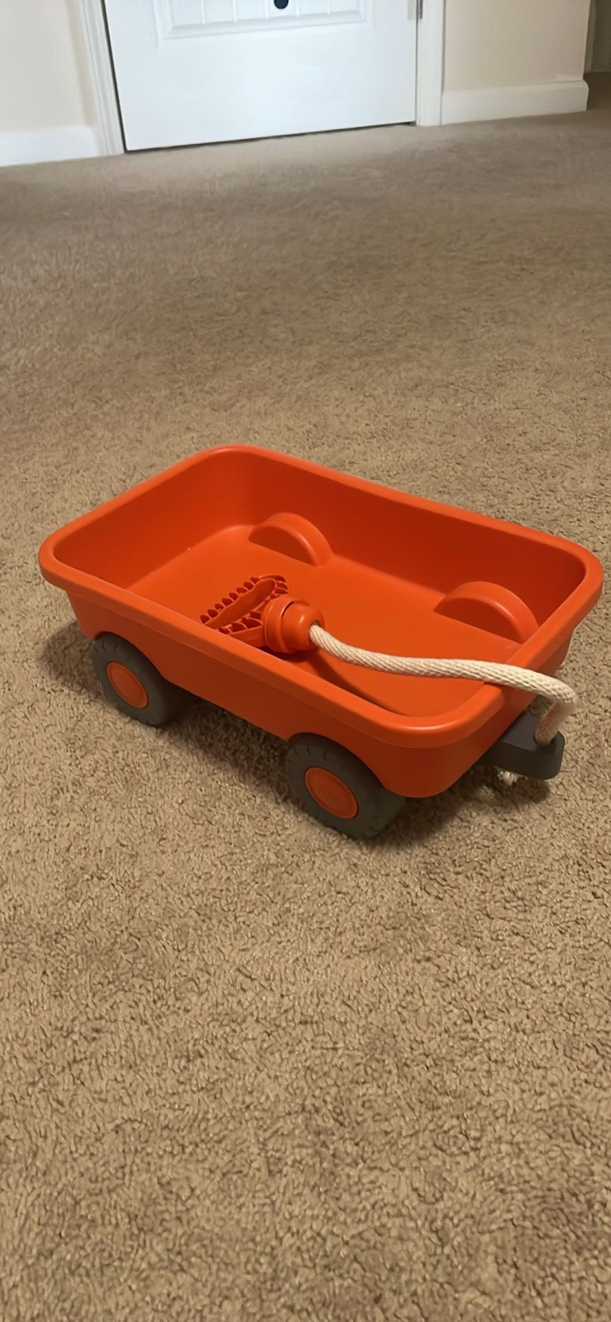 Green Toys Wagon, Orange - Pretend Play, Motor Skills, Kids Outdoor Toy Vehicle. No BPA, phthalates, PVC. Dishwasher Safe, Recycled Plastic, Made in U