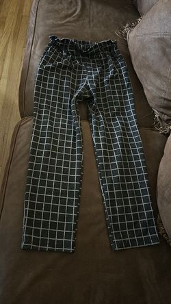 Woman’s Sz Medium Plaid Pants