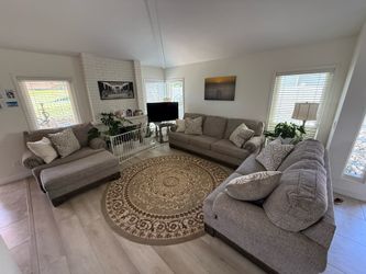 Living room set