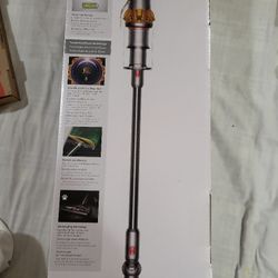 Dyson V15 Detect New In Box Have Receipt Paid $870