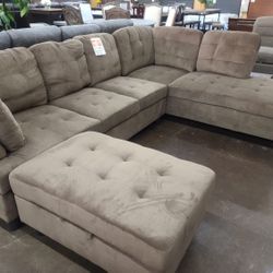New Gray Chenille Sectional Couch With Ottoman