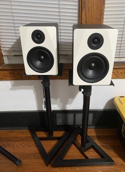 RockVille APM5W 5.25" 2-Way 250W Active / Powered USB Studio Monitor Speakers Pair