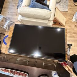 Toshiba 43” Class 4K TV with Chromecast Built-in & Wall Mount Included