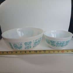 Pyrex 2 Pieces