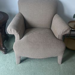 Comfy Chair and Side Table. Great Condition!