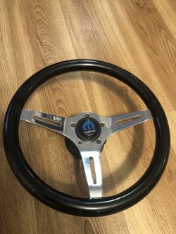 14 inch Steering Wheel w Adapter