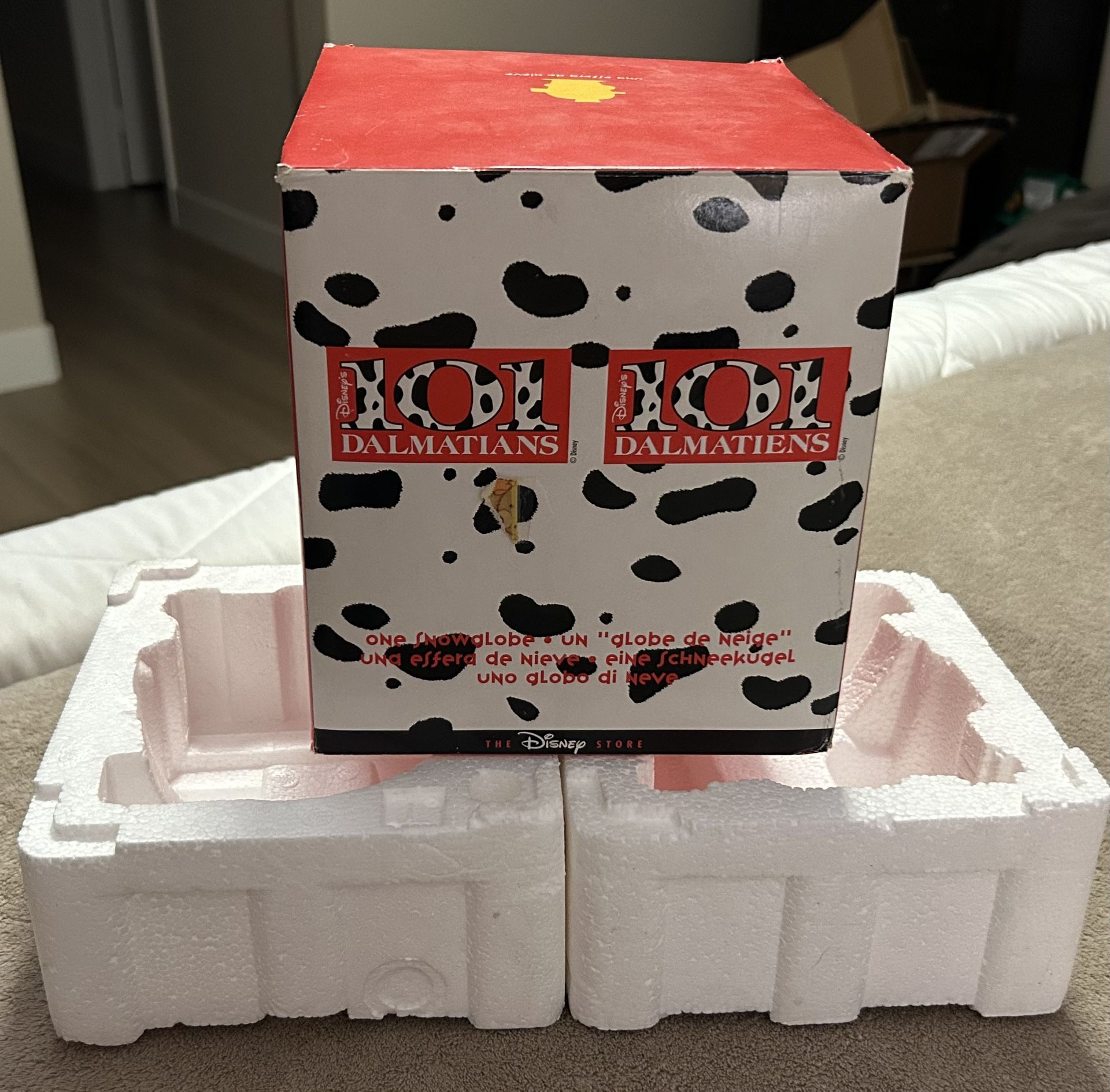 BOX ONLY- For Disney 101 Dalmatian Disney Snowglobe
