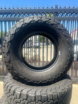 BFG KO2 285/70/17 “USED”