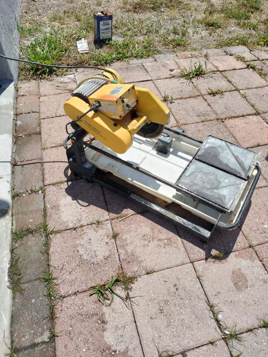 Tile Saw Machine 