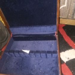 Oneida Ltd Silver Ware Box 