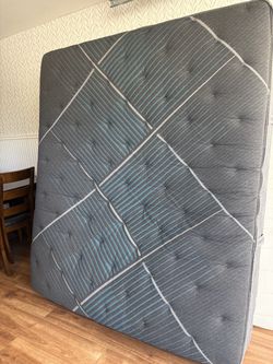 Beautyrest cal king mattress