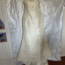 wedding dress with accessories included