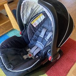 Graco Baby Car Seat