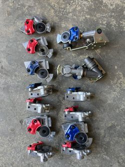 Gladhands Semi Truck 