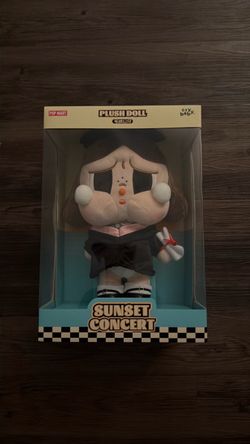 Pop Mart Cry Baby Sunset Concert Plush Doll