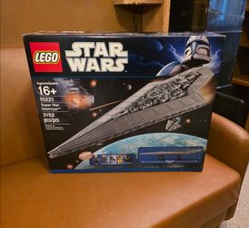 LEGO UCS 10221 Star Wars Super Star Destroyer FACTORY Sealed retired (rare)