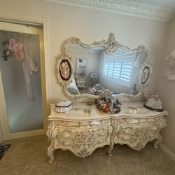 Bedroom Set