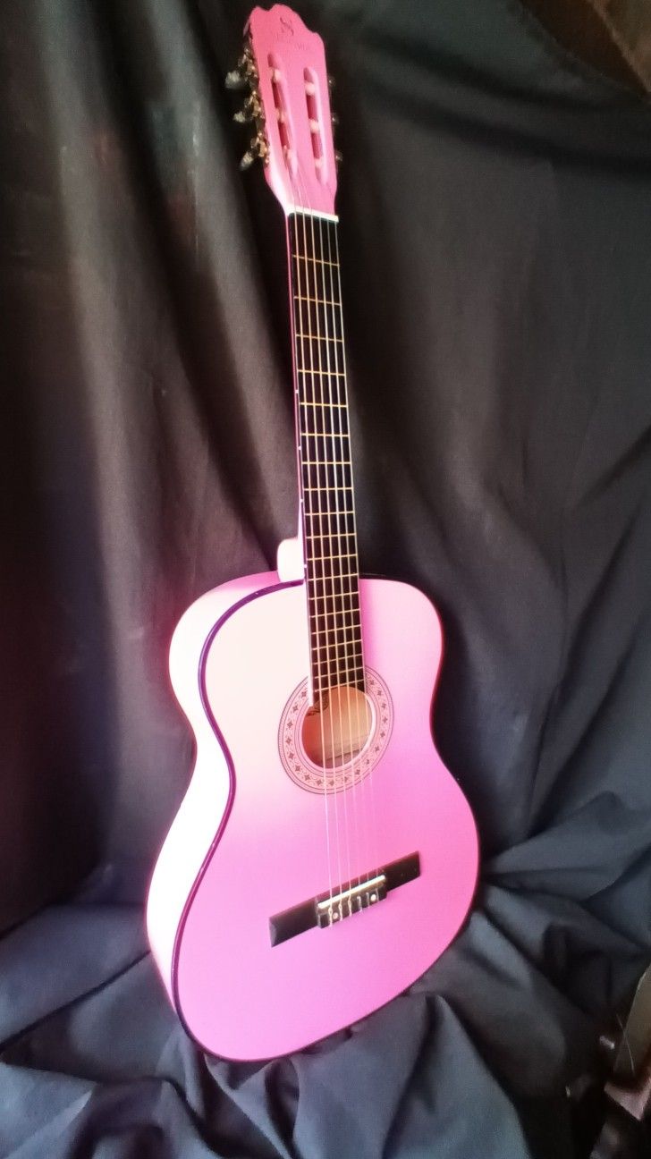 Segovia Classical Style Guitar