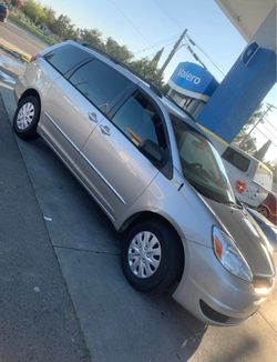 Toyota sienna
