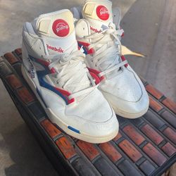 Reebok pump