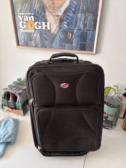 American Tourister 3-Piece Luggage Set