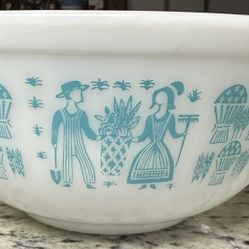 Vintage Pyrex Amish Butter Print Mixing Bowl 2.5 Quart