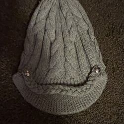 Women’s Knit Beanie Hat with Visor/Brim