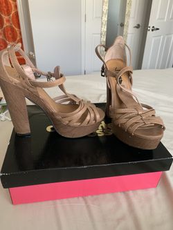 Cute brown heels