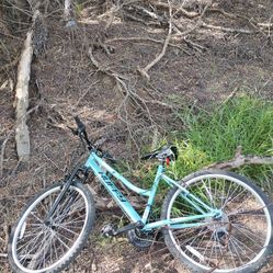 Almost brand new mountain bike