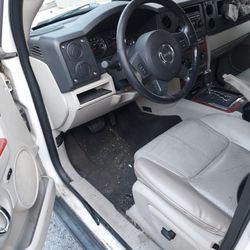 Jeep Commander2006 For Parts