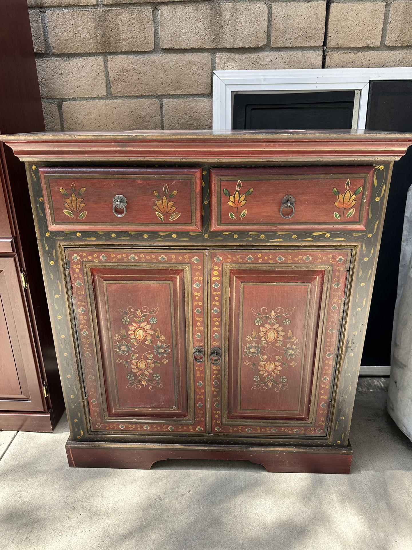 World Market for Sale in Corona, CA OfferUp