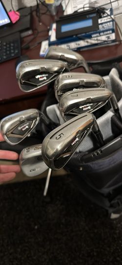 Mens Right Handed Taylor Made m4 Irons 